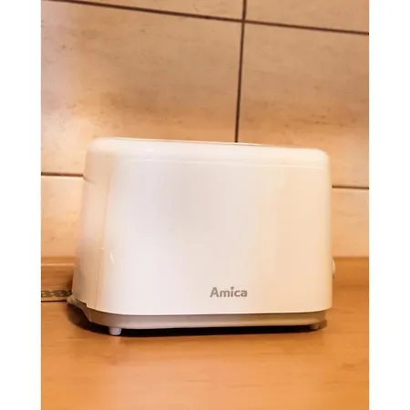 Centre Open View By Bookinghost *