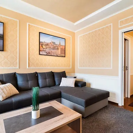 Centre Open View By Bookinghost Warsaw