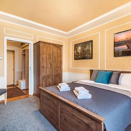 Centre Open View By Bookinghost Warszawa